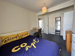 Photo 21- click for photo gallery